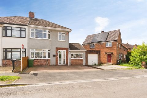 Tudor Road, Hanham, Bristol BS15