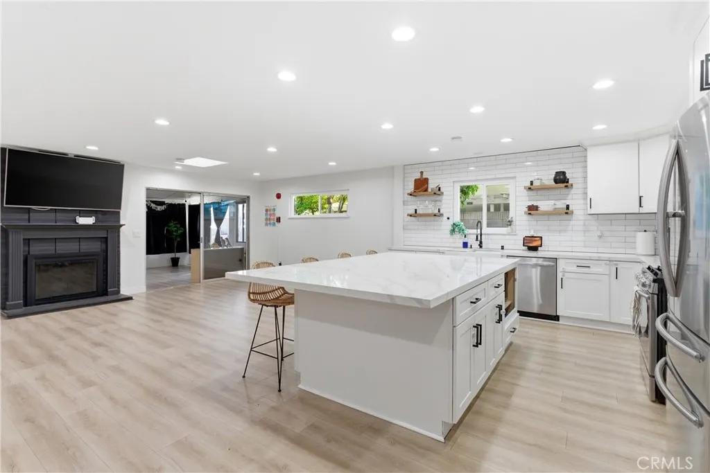 Additional image 5 of 1806 W Saint Andrew Pl, Santa Ana, CA 92704