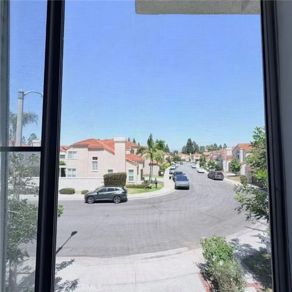 21 Presidio, Irvine, CA 92614