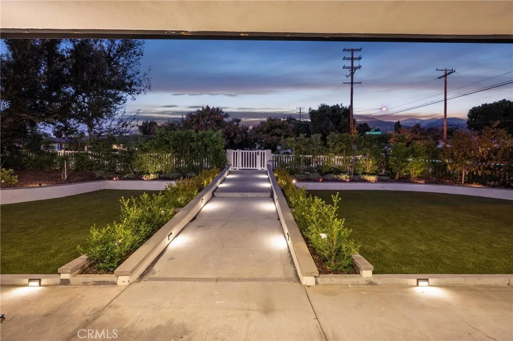 Additional image 116 of 3890 Shadow Grove Road, Pasadena, CA 91107