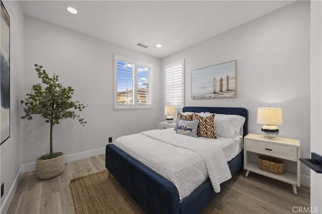 Additional image 77 of 328 Flyers Ln, Tustin, CA 92782