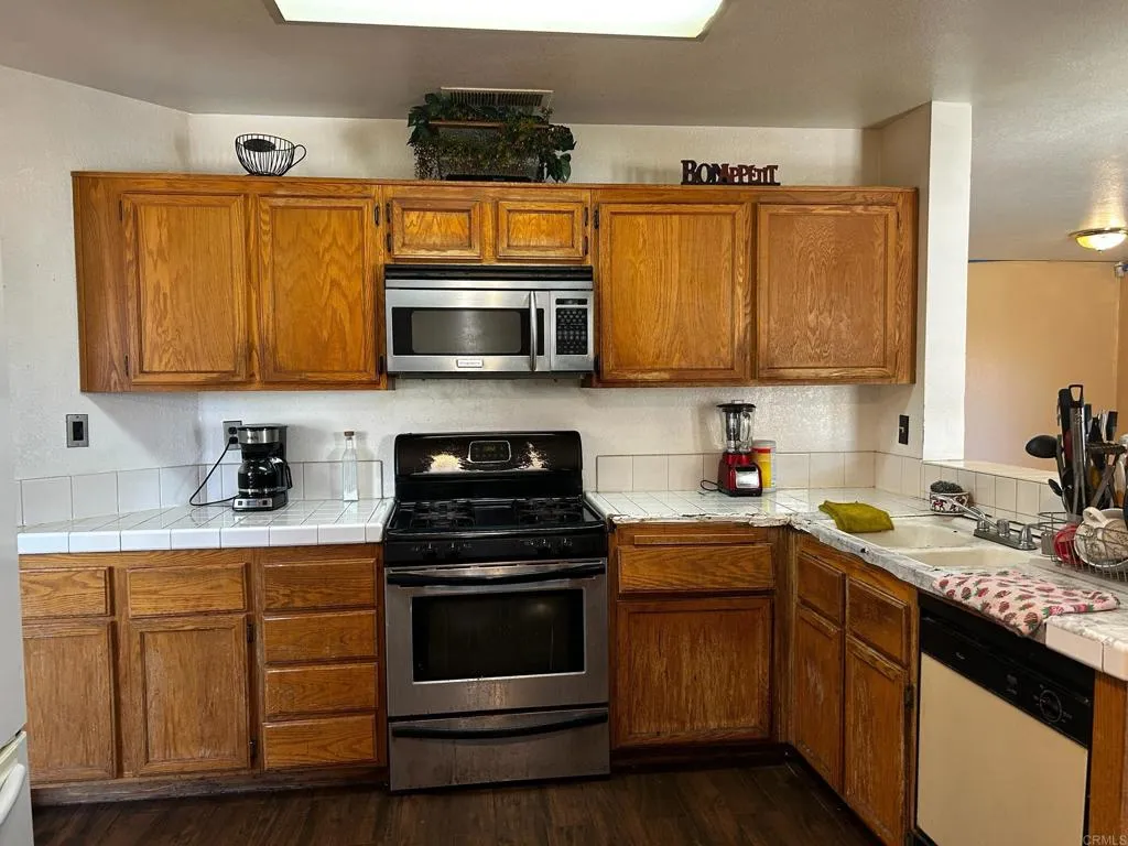Additional image 8 of 12779 Luna Road, Victorville, CA 92392
