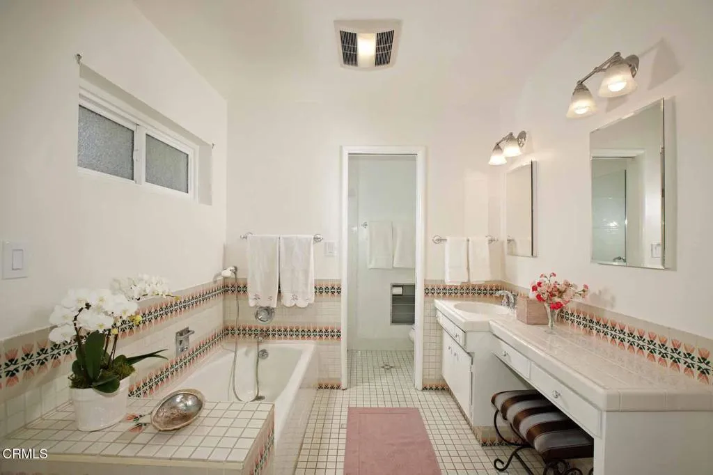 Additional image 39 of 4762 Rosebank Drive, La Canada Flintridge, CA 91011