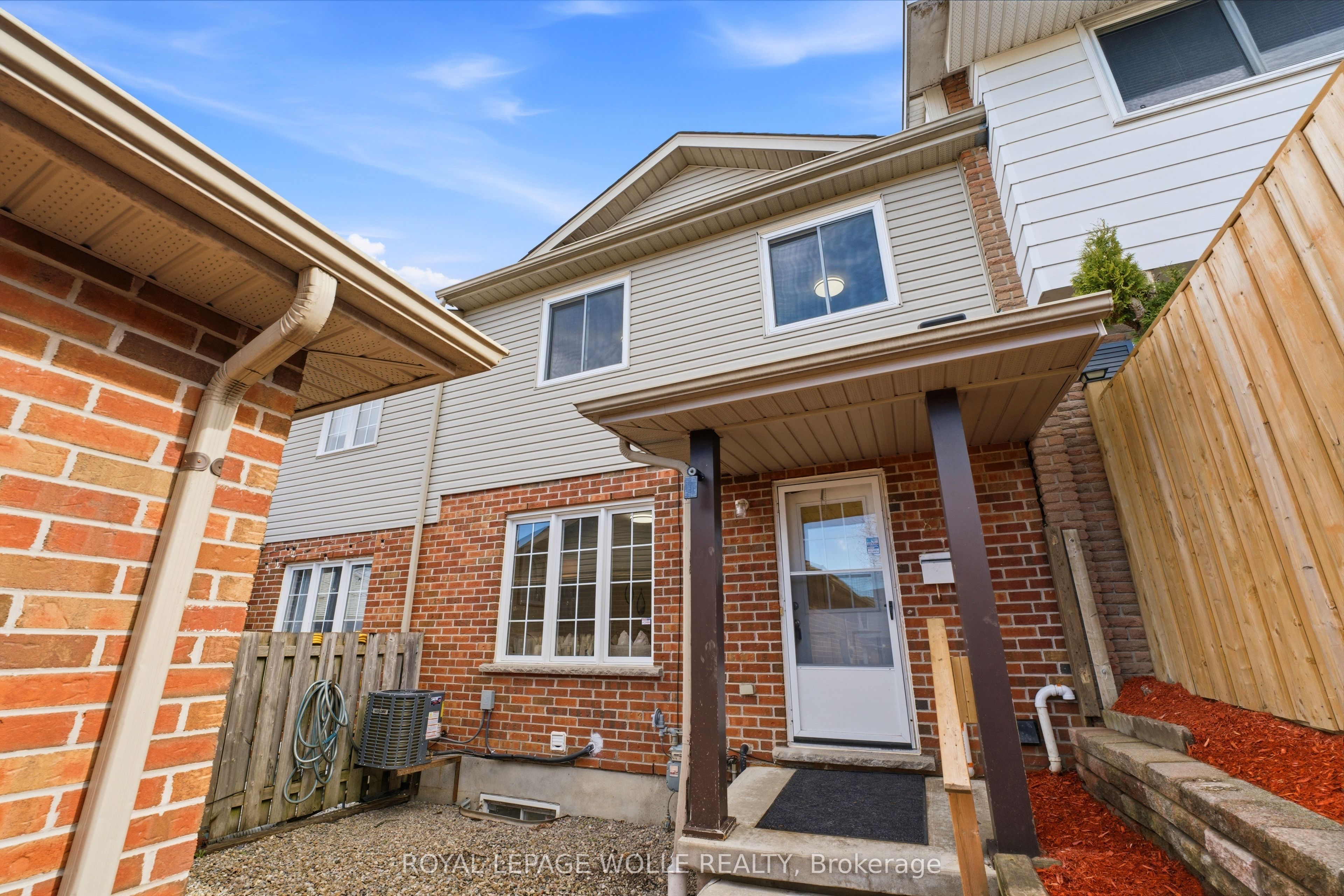 Additional image 2 of 87 Ralgreen Crescent, Waterloo, ON, N2M 1V1