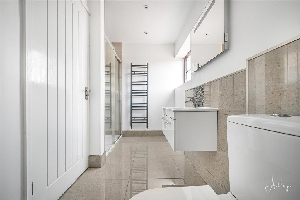 Additional image 17 of 4 bed detached house for saleLlwynderw Close, West Cross, Swansea SA3