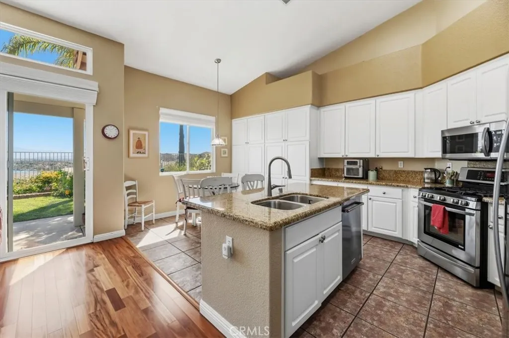 Additional image 19 of 35 Villa Valtelena, Lake Elsinore, CA 92532