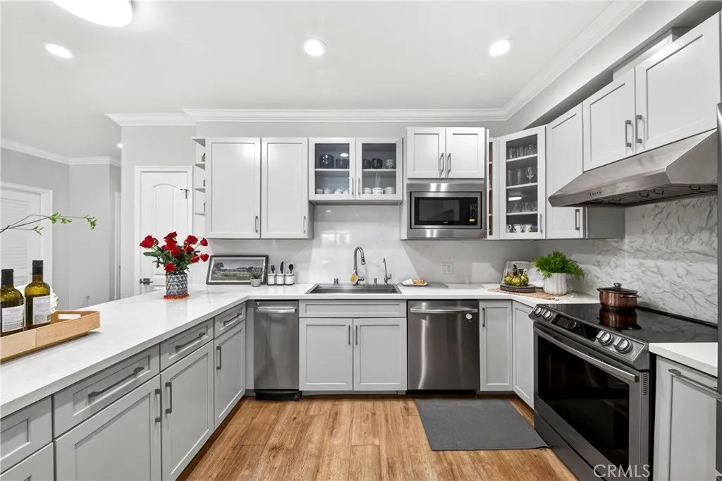 Additional image 9 of 944 S Serrano Avenue Unit 306, Los Angeles, CA 90006