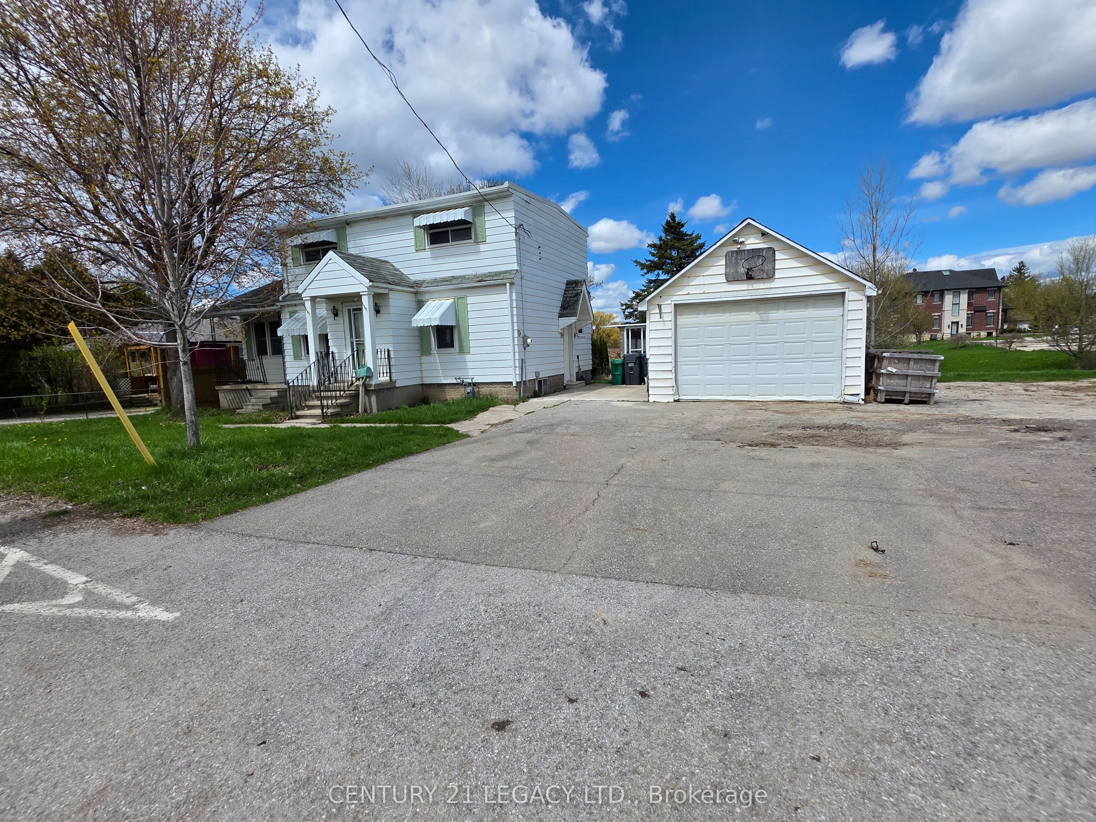 1526 Queen Street W, Brampton, ON, L6X 0B1