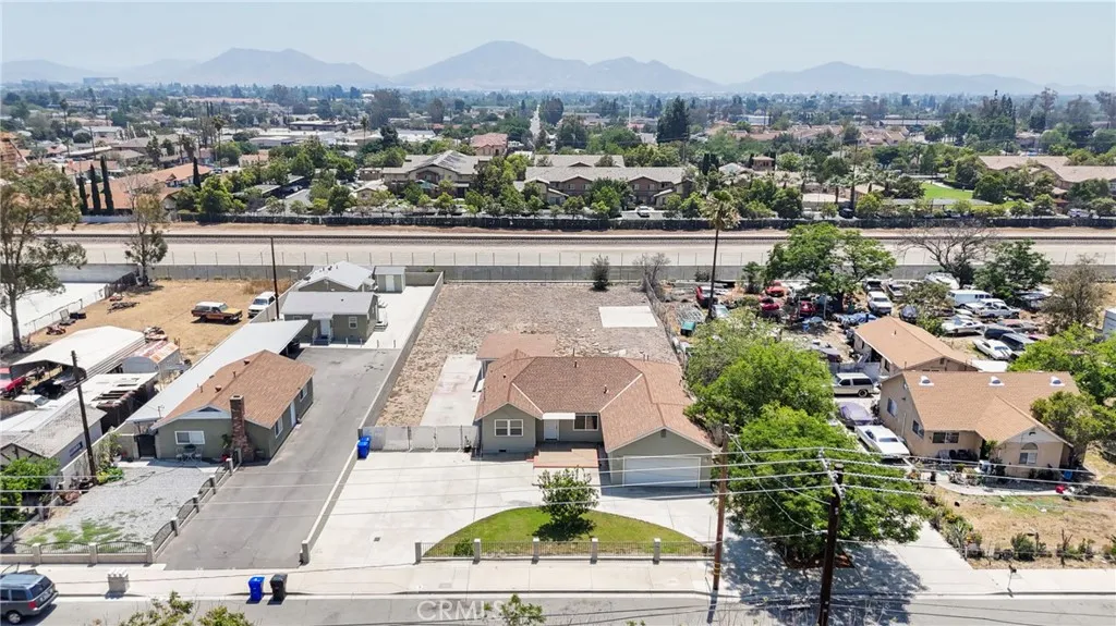 Additional image 102 of 16397 Orange Way, Fontana, CA 92335