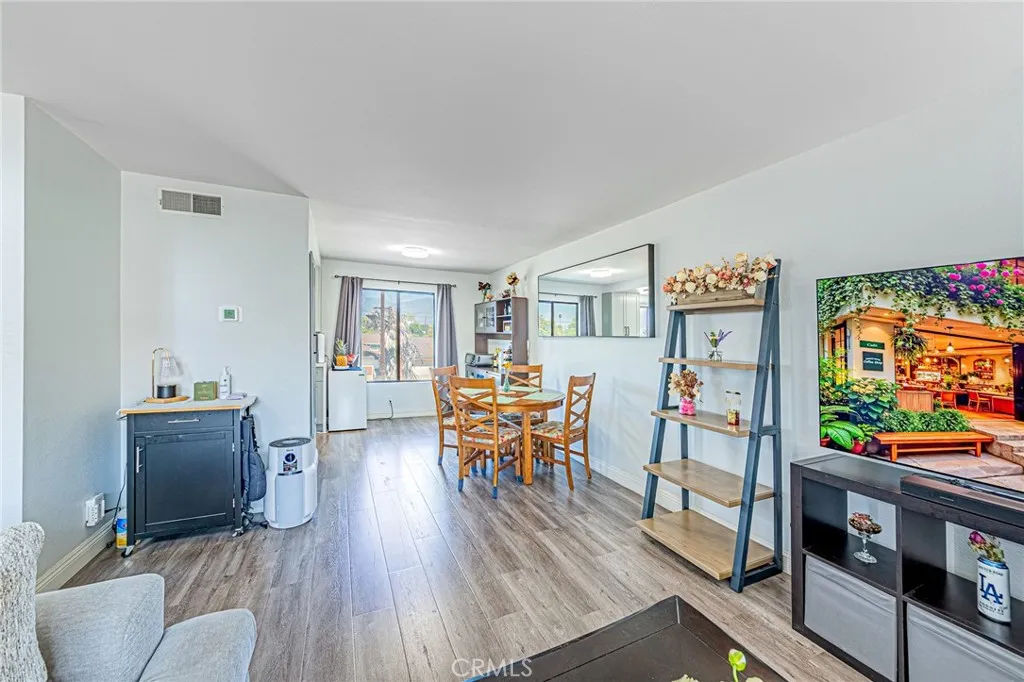 Additional image 4 of 301 W Gladstone Street Unit 13, Azusa, CA 91702