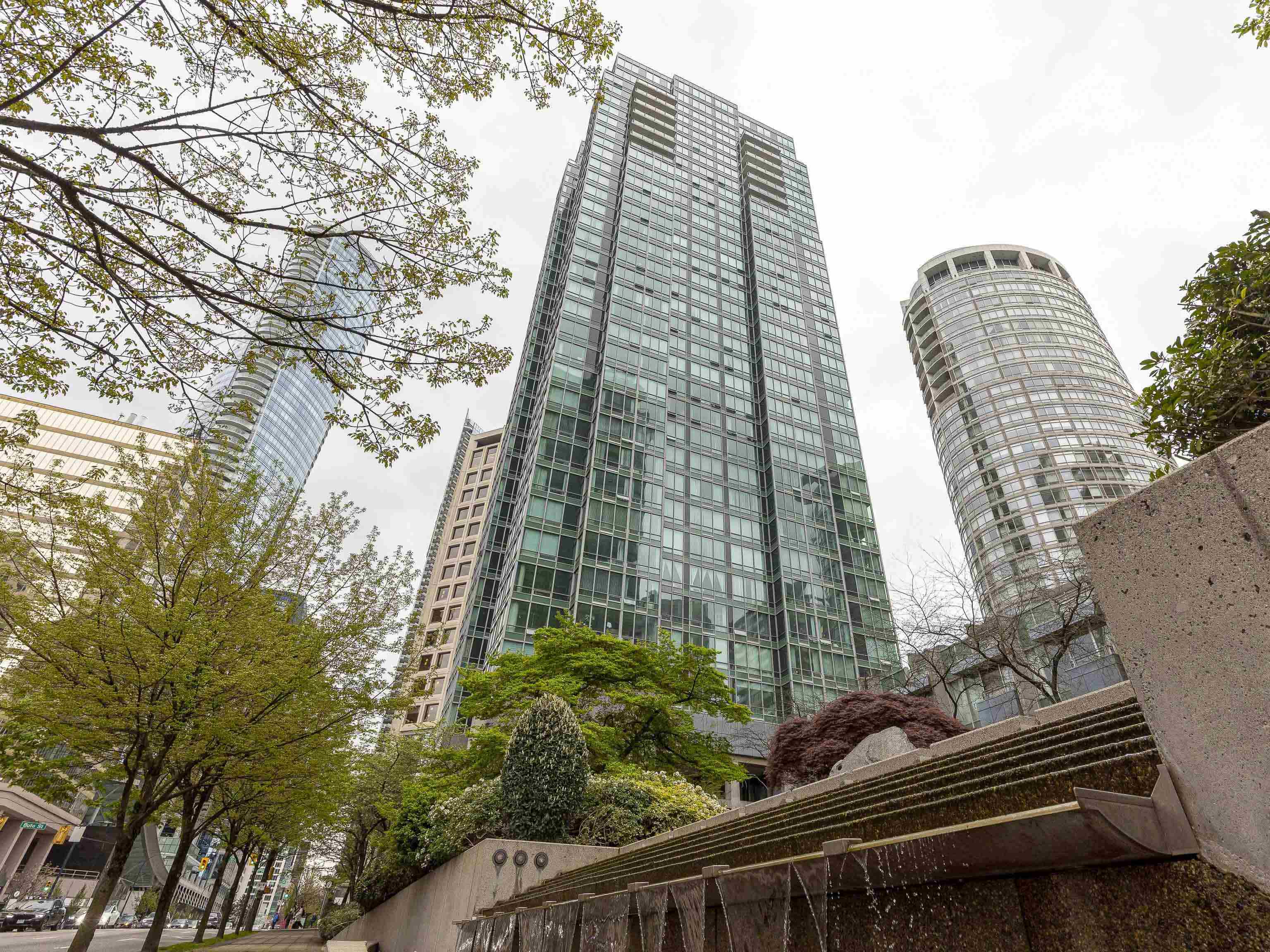 501-1200 Georgia Street W, Vancouver, BC, V6E 4R2