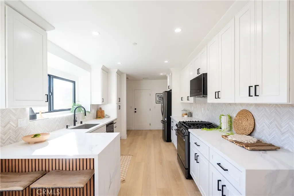 Additional image 42 of 1719 Landis St, Burbank, CA 91504