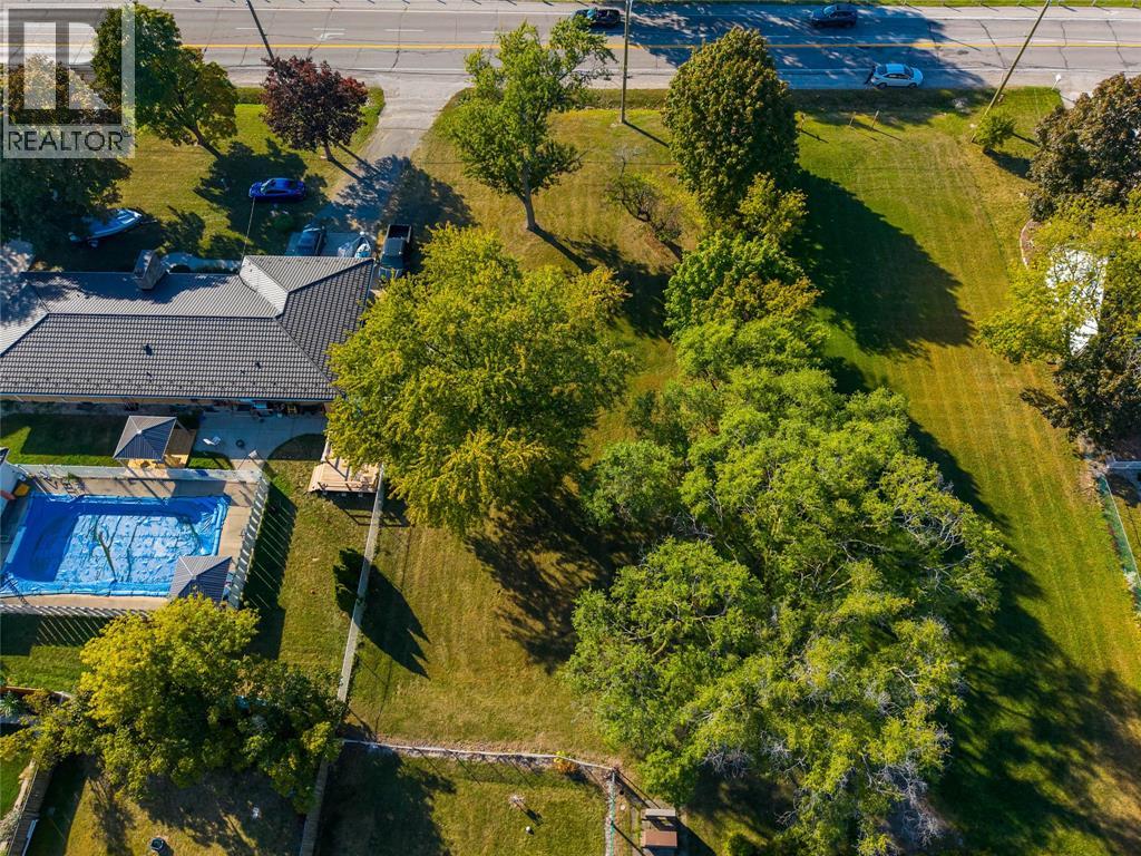 Additional image 4 of 2002 St. Clair Parkway, Sarnia, ON, N7T7H5
