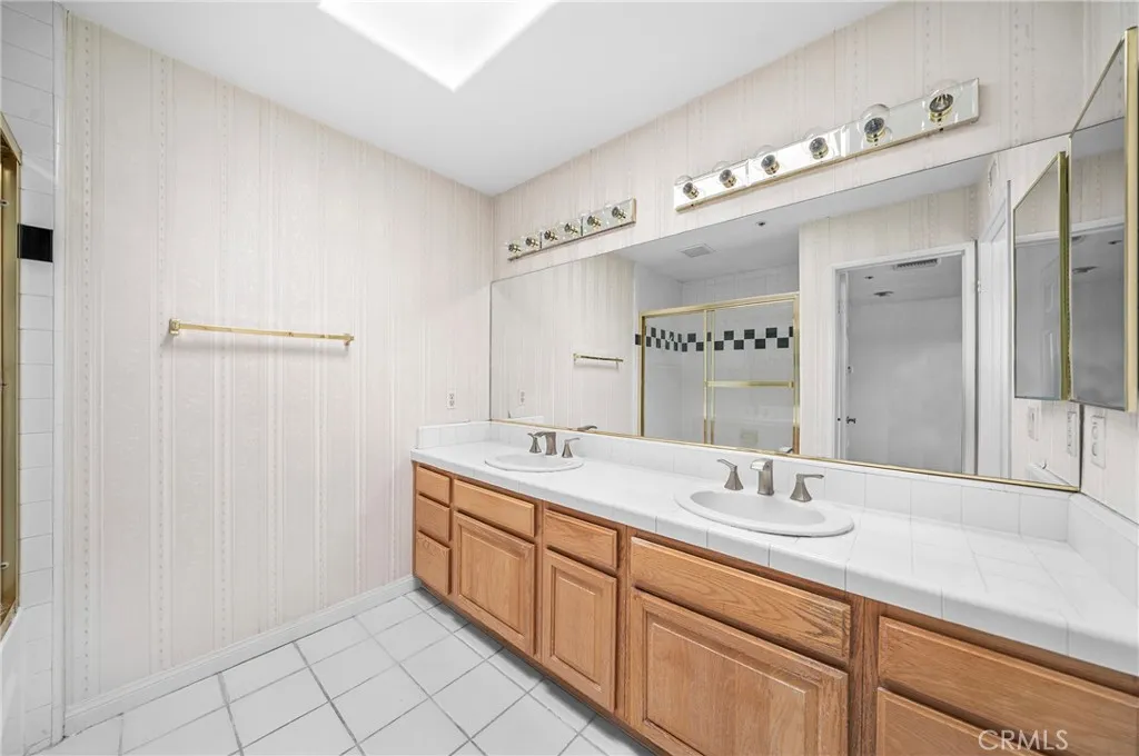 Additional image 9 of 125 E Graves Avenue, Monterey Park, CA 91755
