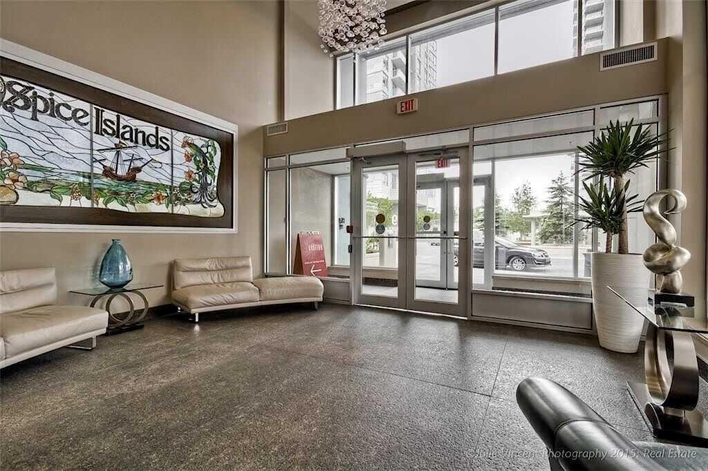Additional image 4 of 1104-99 Spruce Place SW, Calgary, AB, t3c3x7