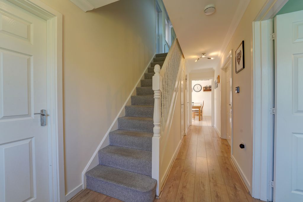 Additional image 12 of 5 bed detached house for saleMaskell Drive, Bedford MK41