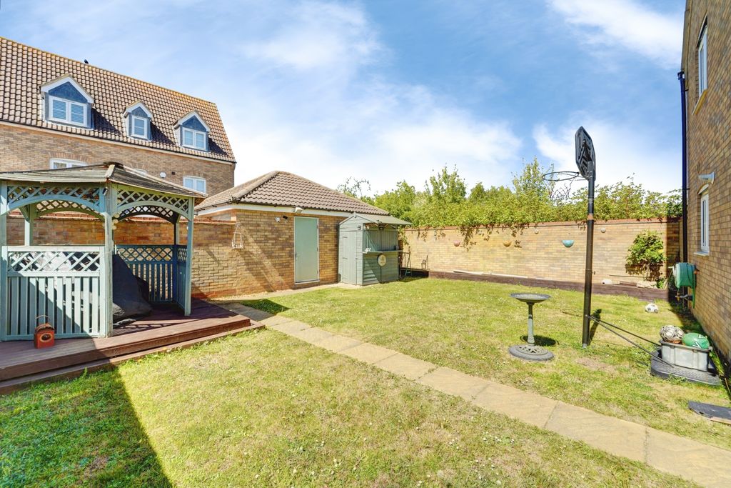 Additional image 32 of 5 bed detached house for saleMaskell Drive, Bedford MK41