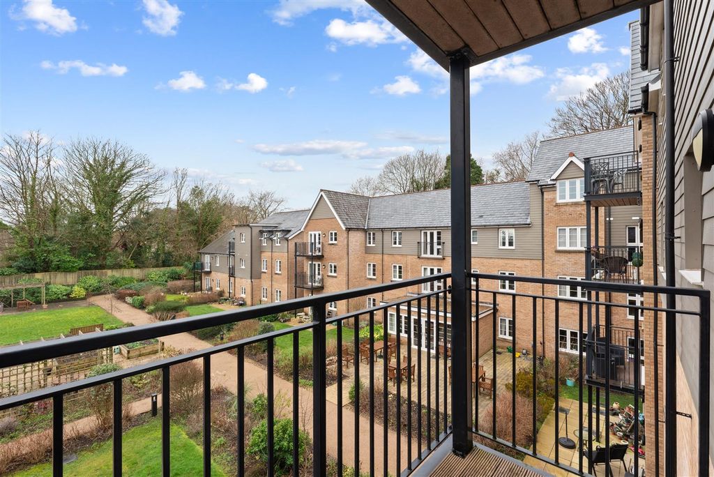 Additional image 20 of 2 bed flat for saleGower Road, Sketty, Swansea SA2