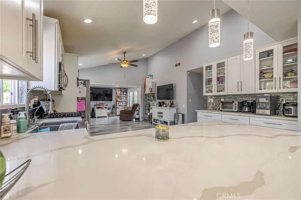 Additional image 54 of 2078 N Swindon Ave, Simi Valley, CA 93063