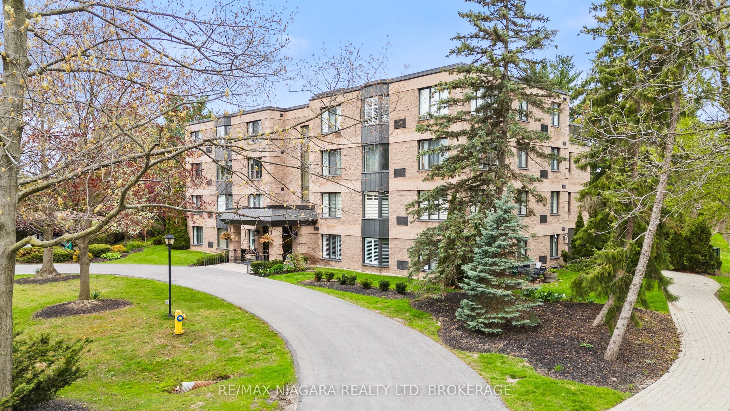 403-61 Paffard Street, Niagara-on-the-lake, ON, L0S 1J0