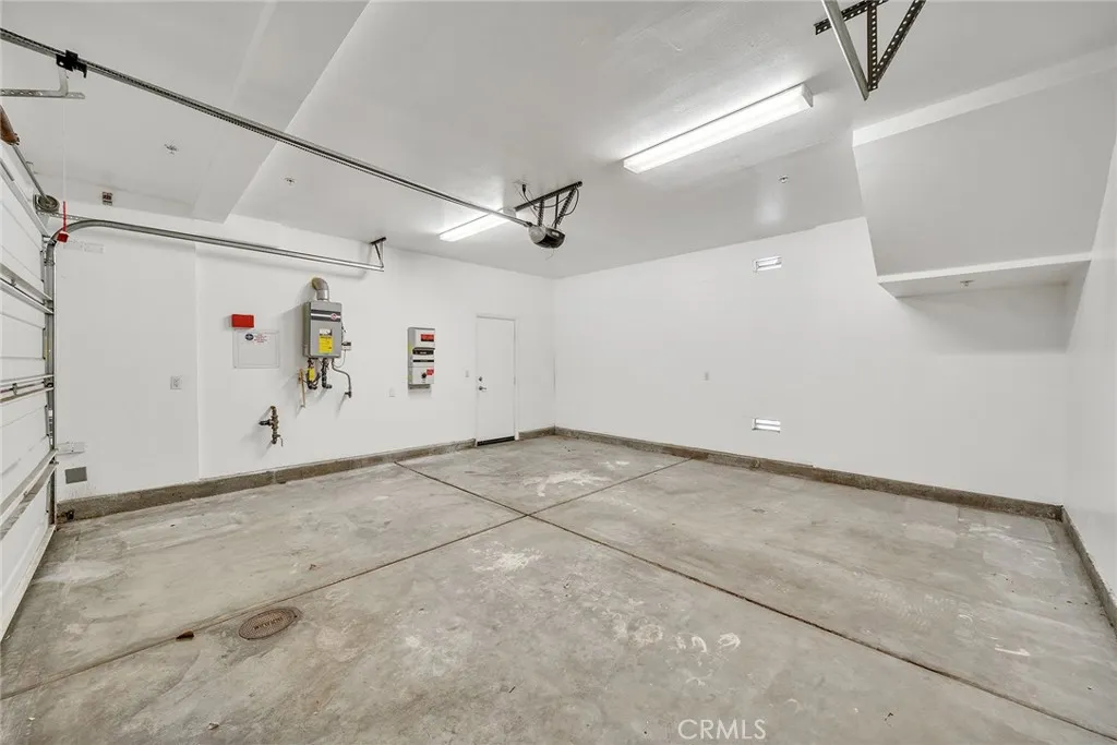 Additional image 57 of 2944 E Via Terrano, Ontario, CA 91764