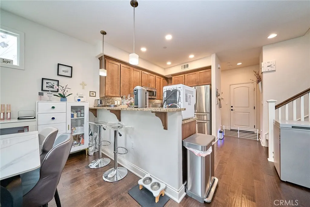 Additional image 49 of 21125 Ingomar Court, Canoga Park, CA 91304