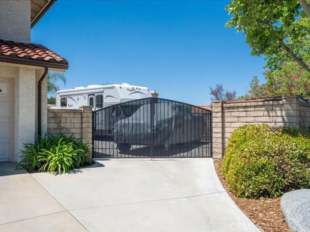 Additional image 4 of 22648 Oxford Ln, Saugus, CA 91350