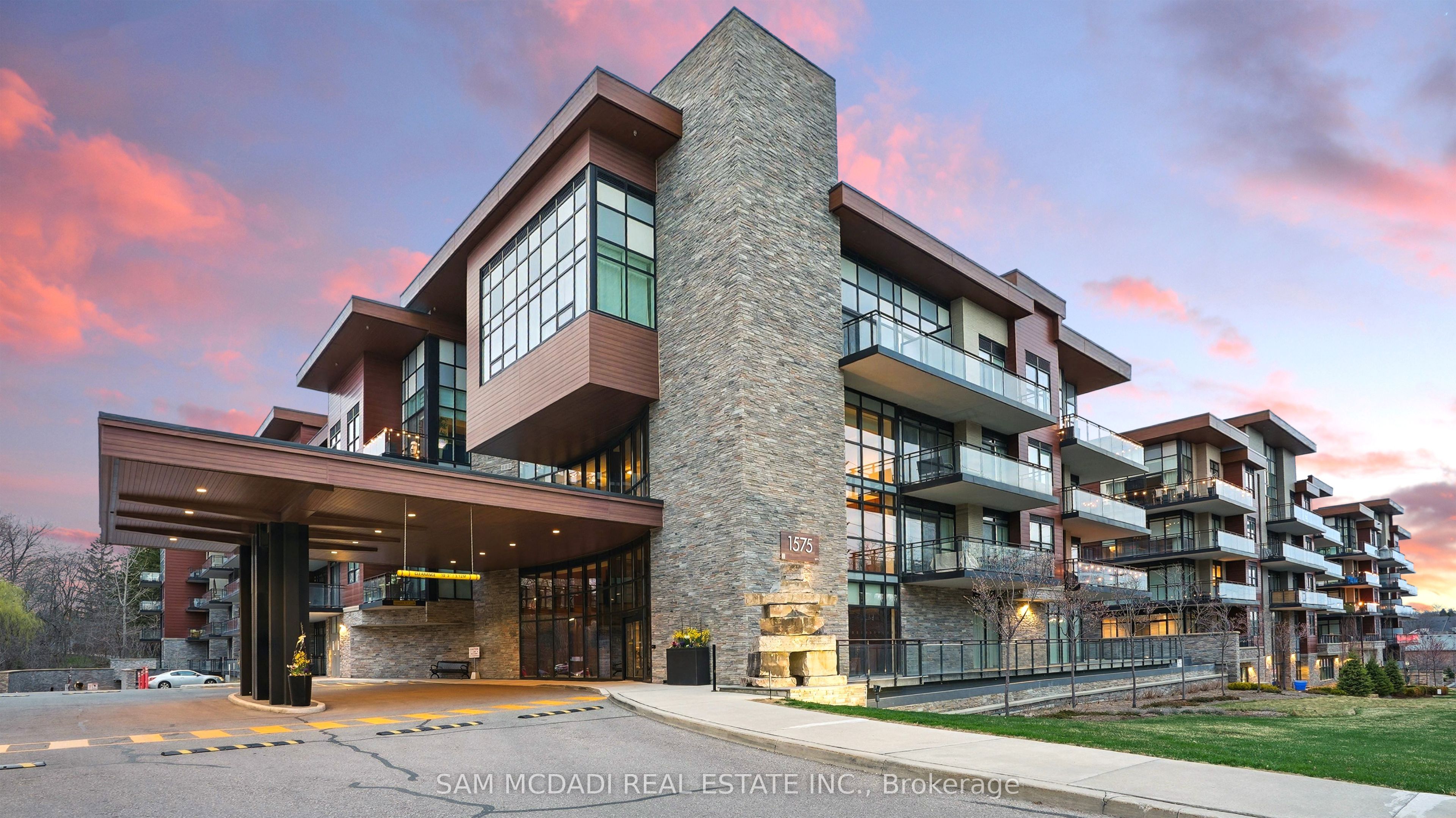 415-1575 Lakeshore Road W, Mississauga, ON, L5J 0B1