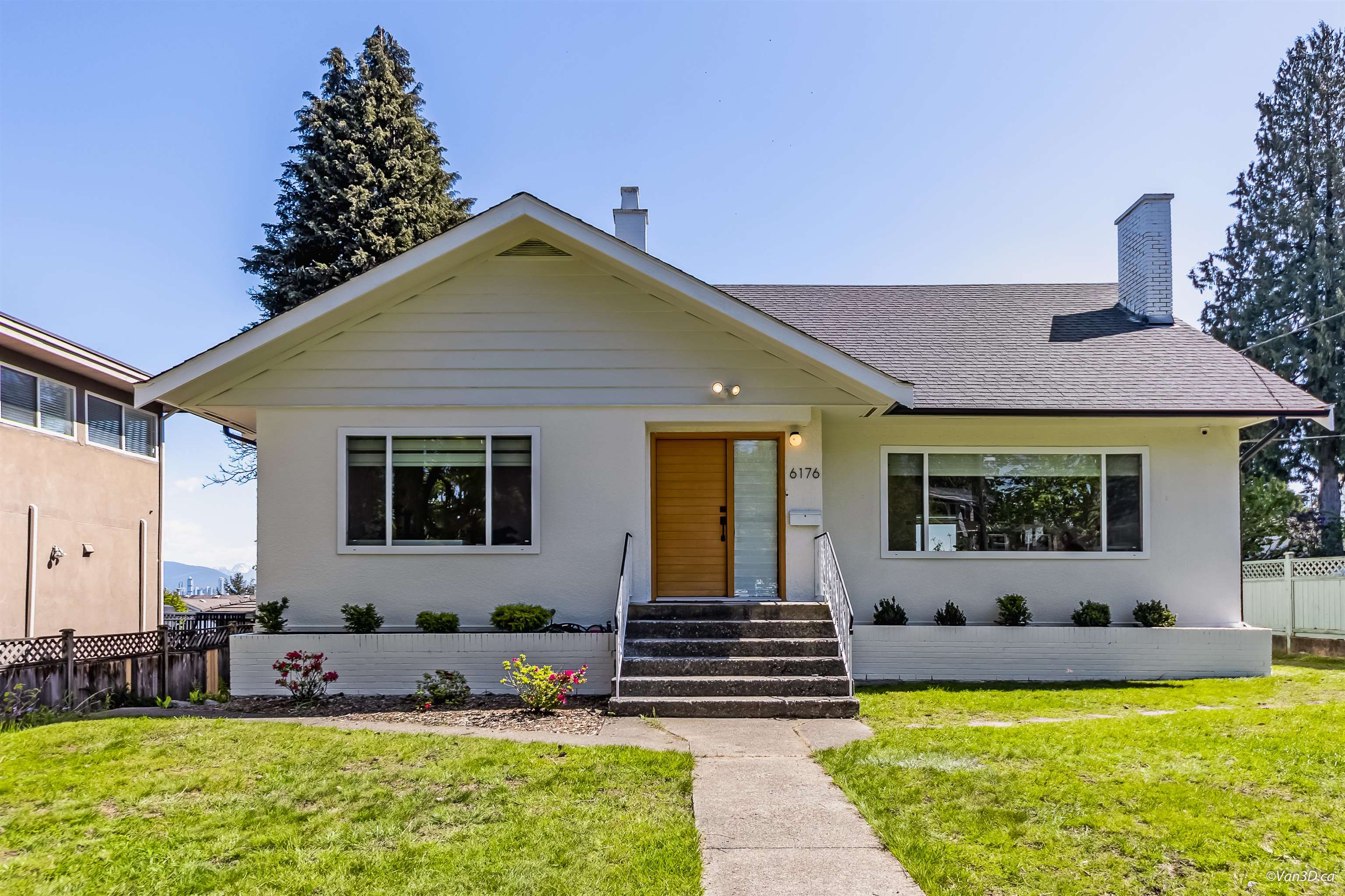 6176 Denbigh Avenue, Burnaby, BC, V5H 3R5