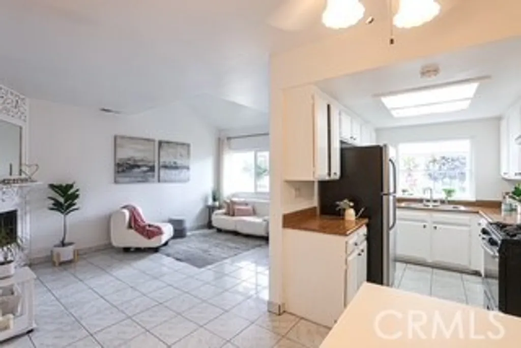 Additional image 9 of 1671 E Kingsley Ave Unit B, Pomona, CA 91767