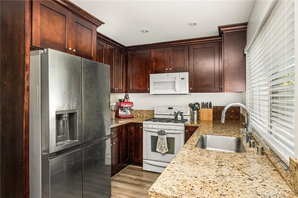 Additional image 8 of 19752 Bromley Lane Unit 9, Huntington Beach, CA 92646