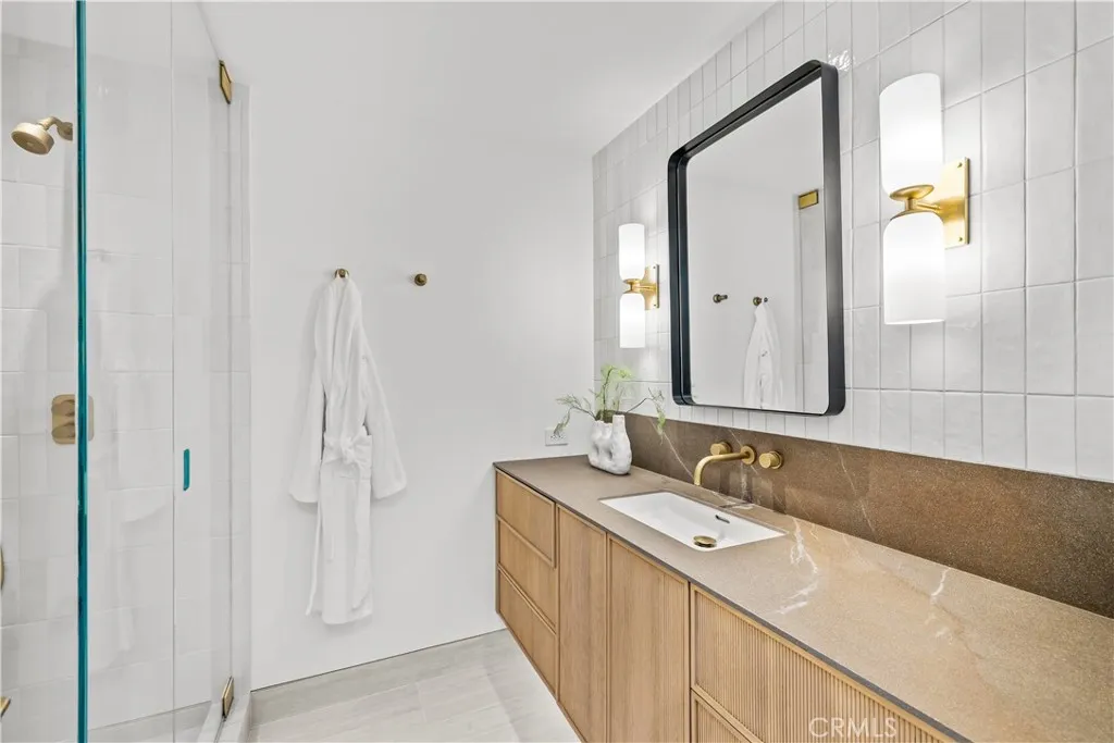 Additional image 51 of 1075 Granville Drive, Newport Beach, CA 92660