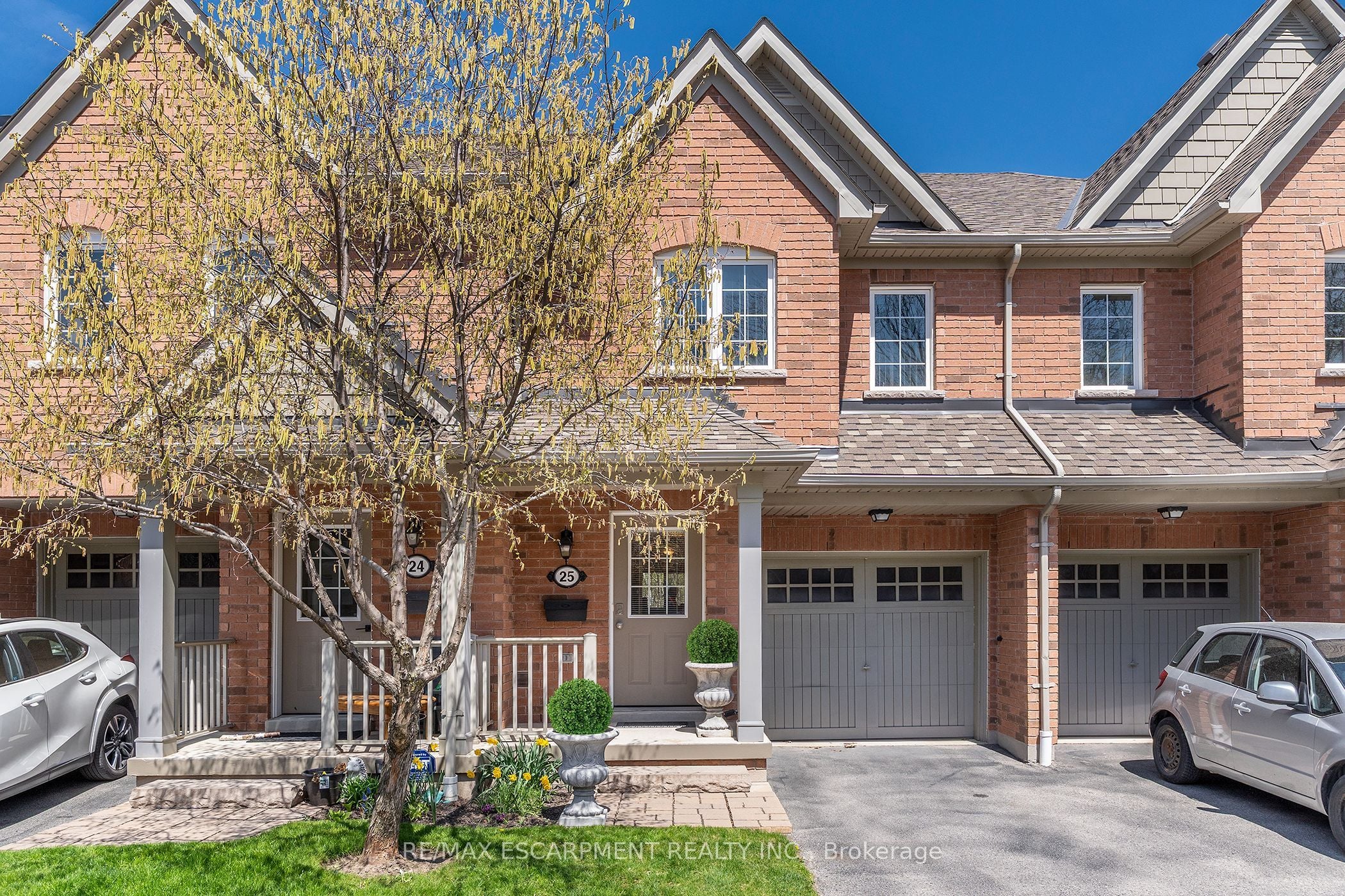 25-233 Duskywing Way, Oakville, ON, L6L 0C5
