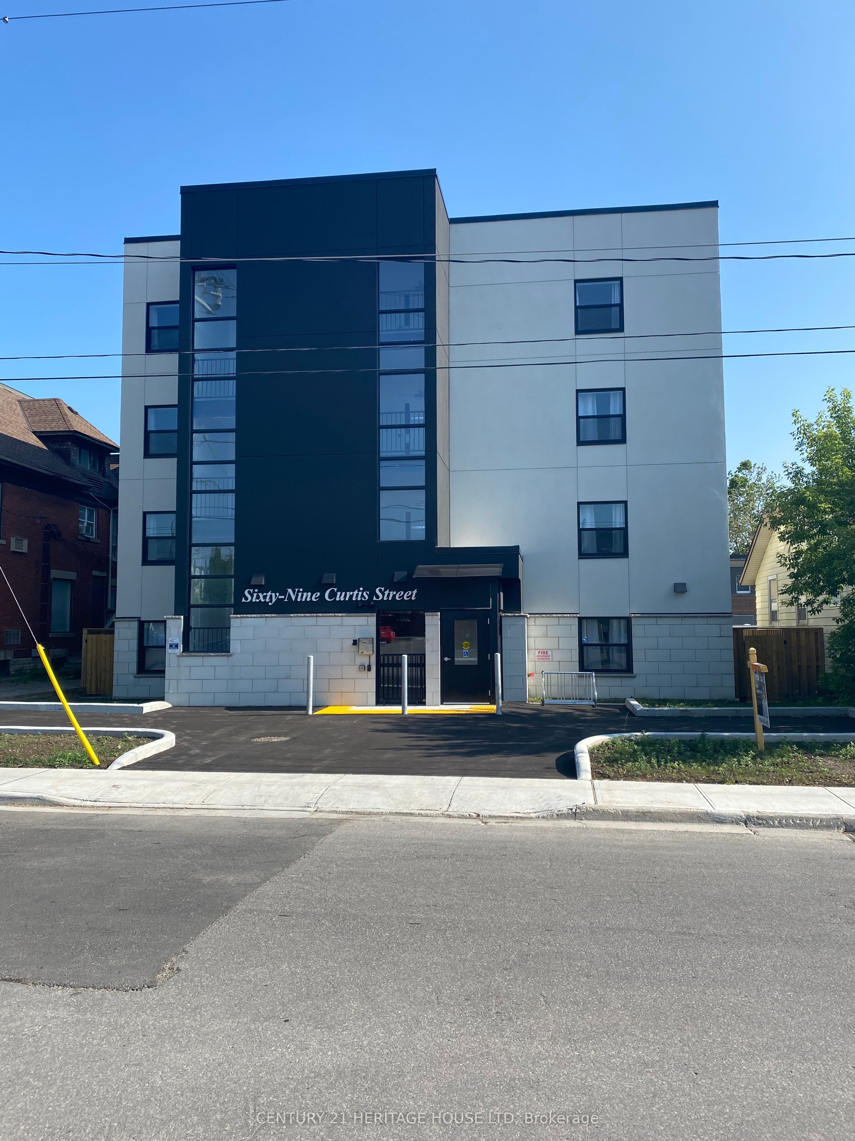 203-69 Curtis Street, St. Thomas, ON, N5P 1C4