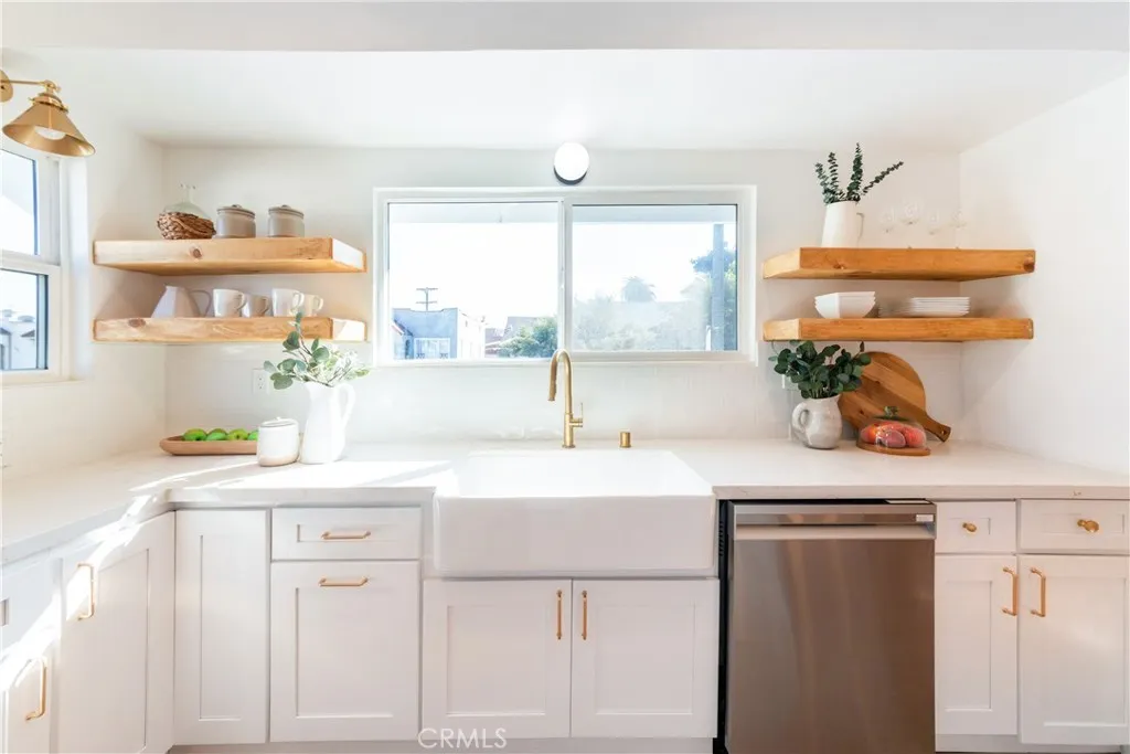 Additional image 75 of 3890 S Harvard Boulevard, Los Angeles, CA 90062