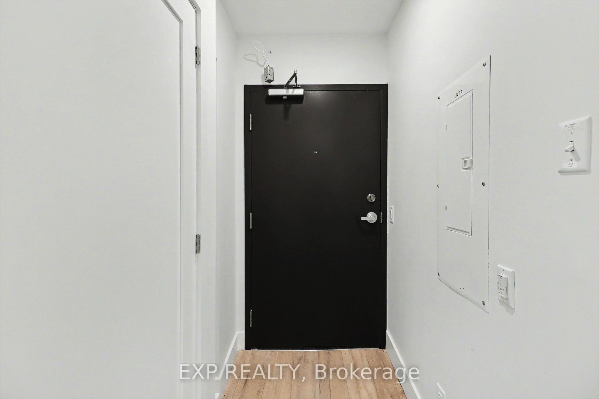 Additional image 6 of A-61 Pinehurst Avenue, Ottawa, ON, K1Y 1K5