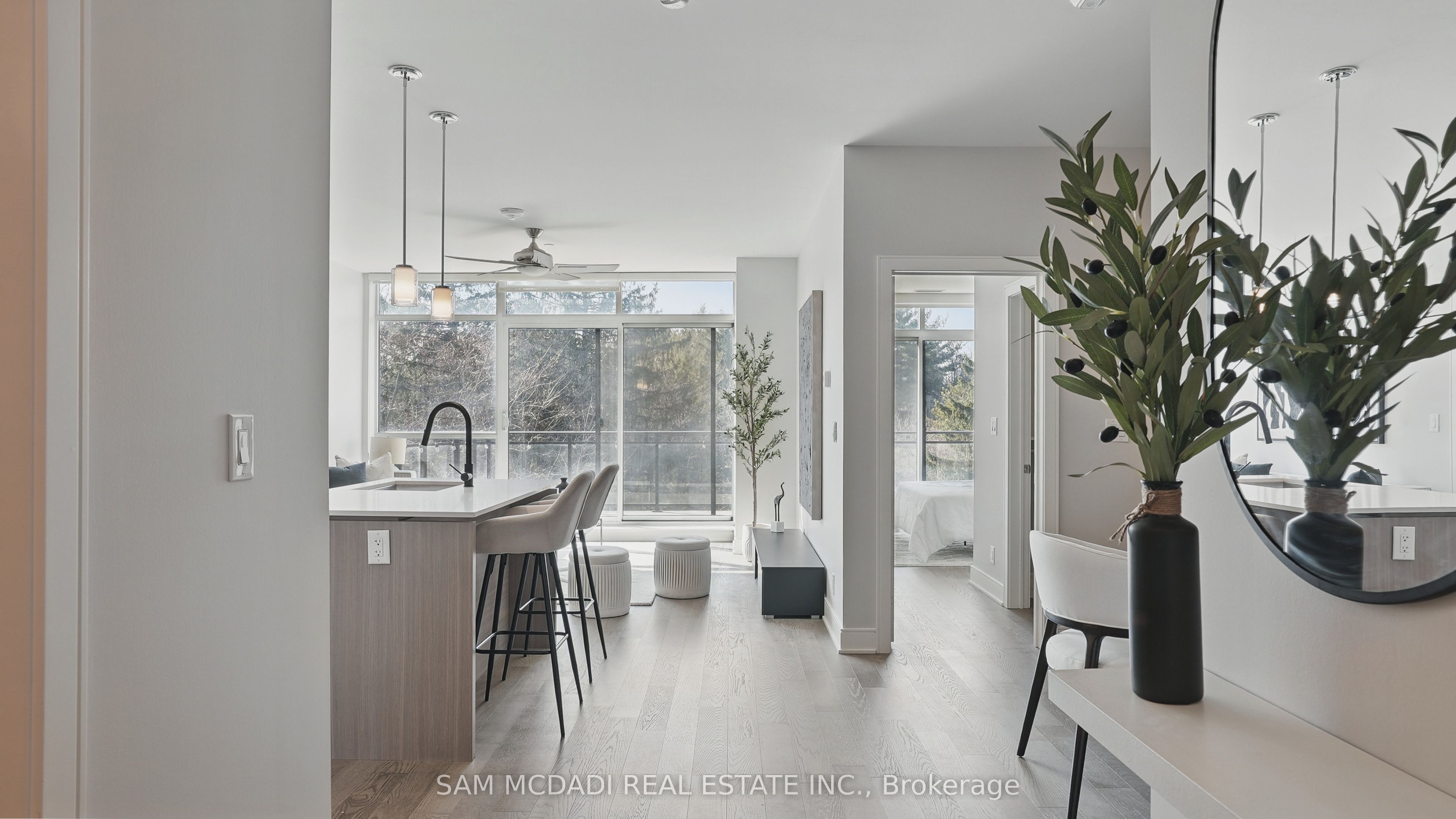 Additional image 4 of 415-1575 Lakeshore Road W, Mississauga, ON, L5J 0B1