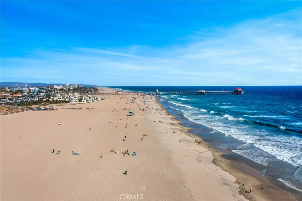 511 9th St, Huntington Beach, CA 92648
