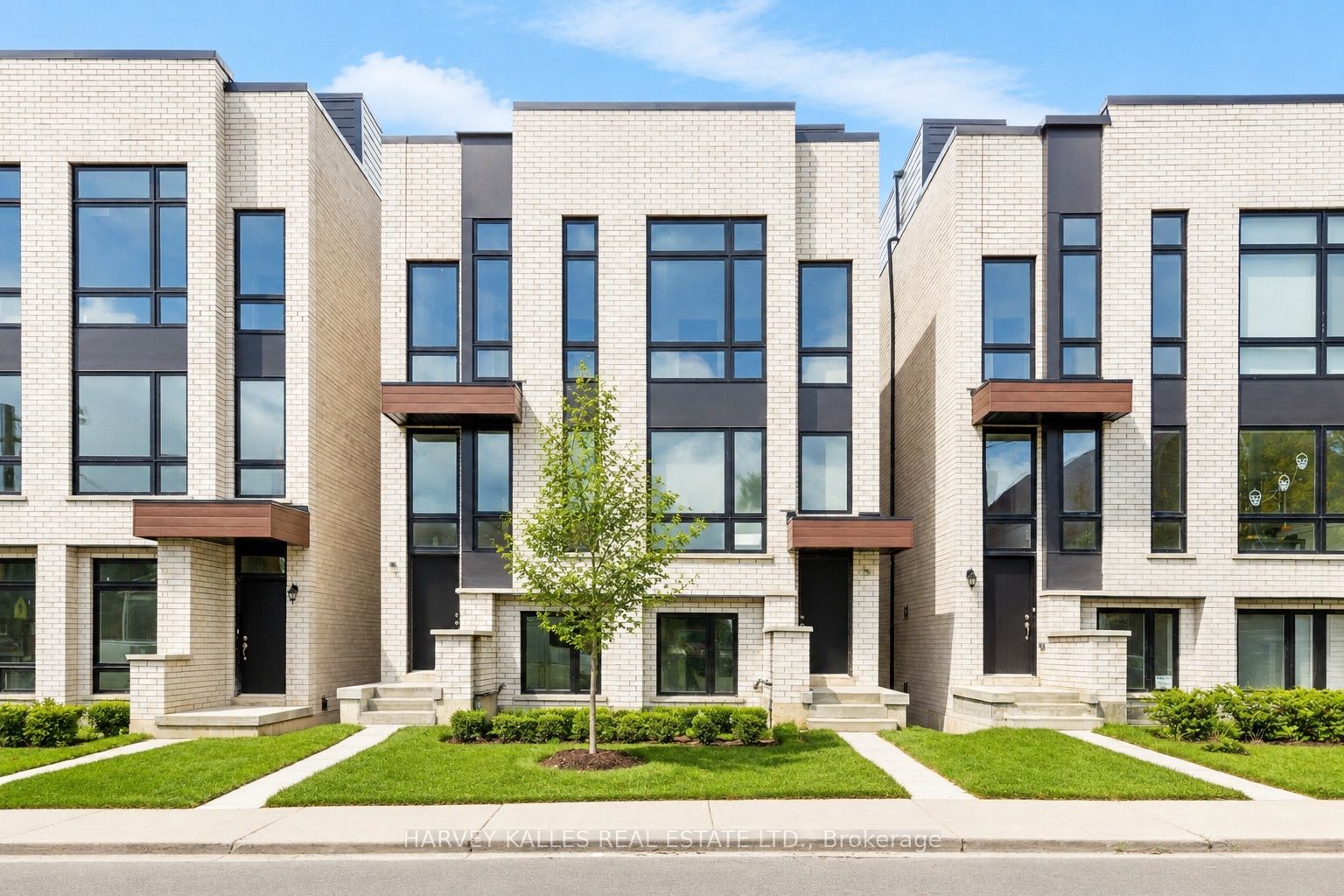 3 Innes Avenue, Toronto, ON, M6E 0B2