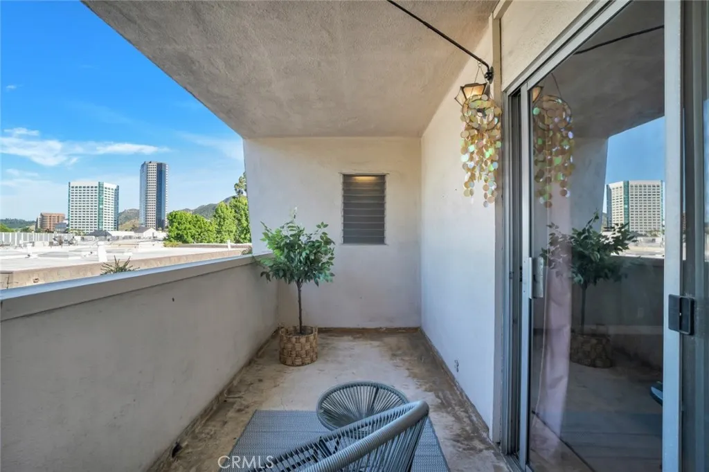 Additional image 56 of 4173 W Sarah Street, Burbank, CA 91505