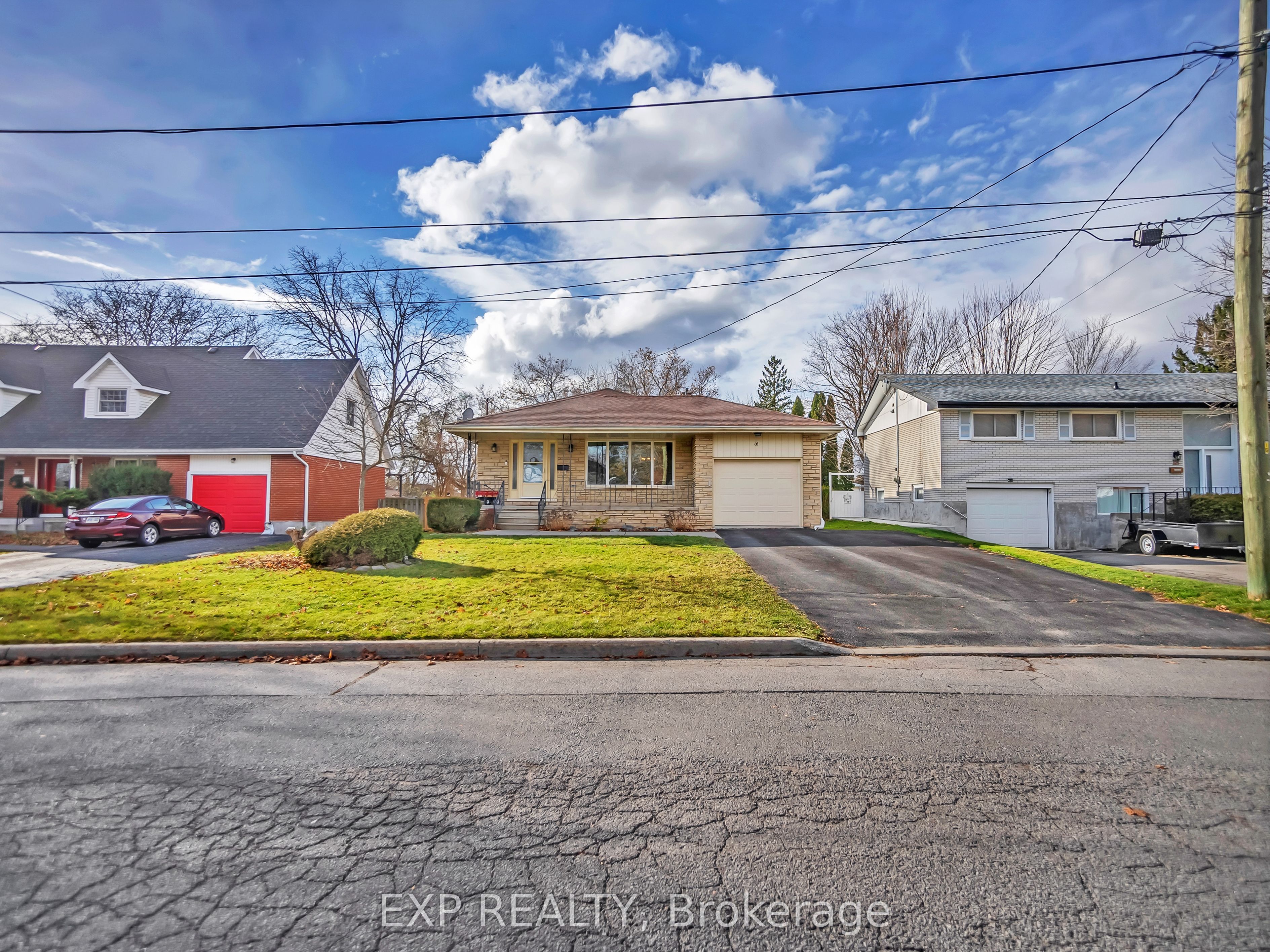 16 Applewood Drive, Belleville, ON, K8P 4E2 photo 3