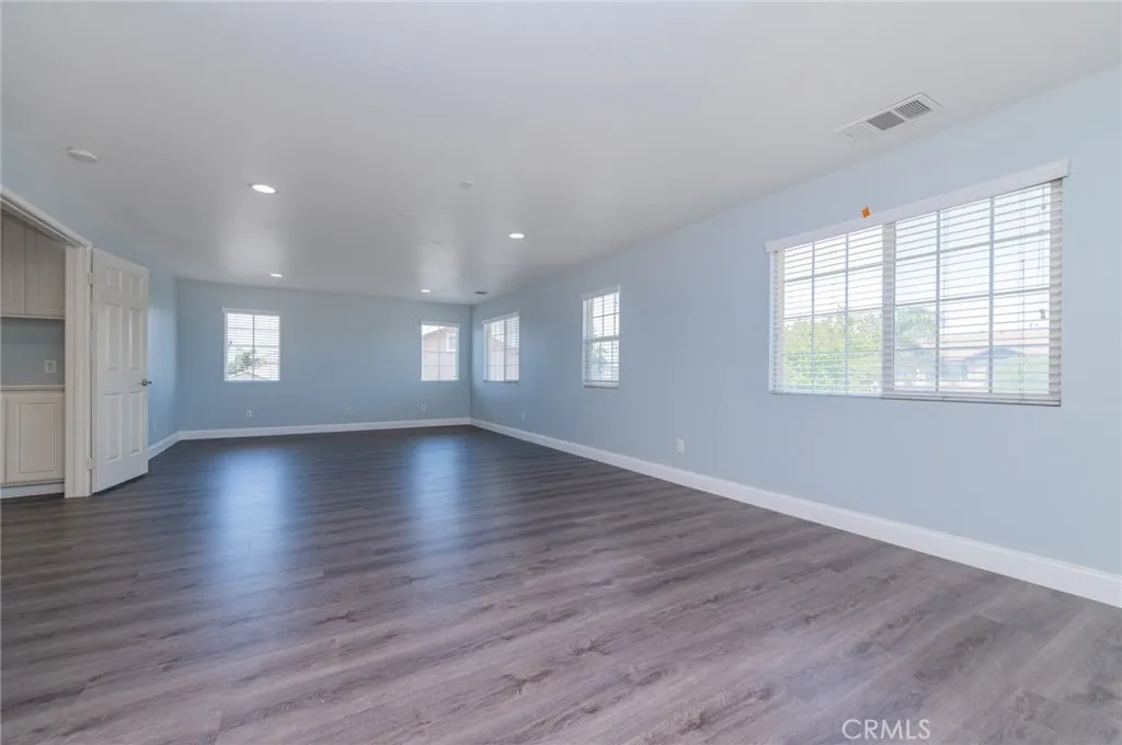 Additional image 32 of 12939 Thornbury Lane, Eastvale, CA 92880