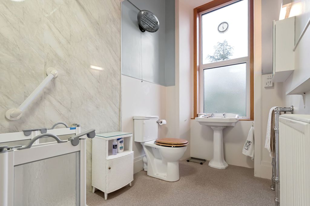 Additional image 20 of 3 bed flat for sale3 West Abercromby Street, Helensburgh G84