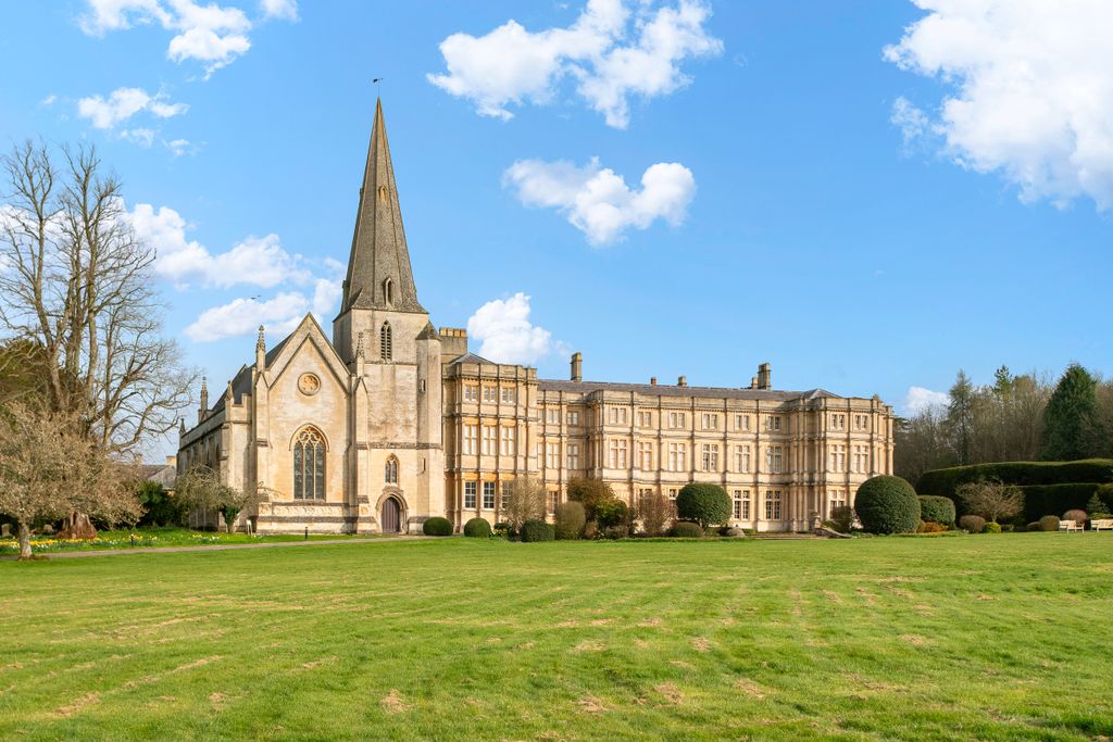 Additional image 21 of 3 bed flat for saleSherborne Drive, Gloucestershire, Gloucestershire GL54