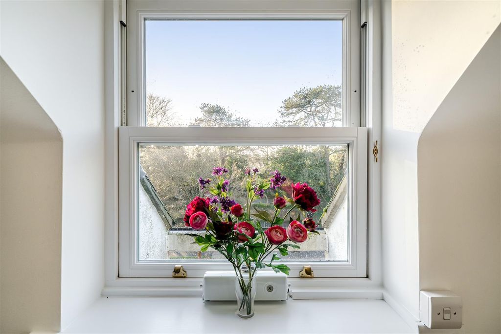 Additional image 12 of 1 bed flat for saleSomerleigh Road, Dorchester DT1