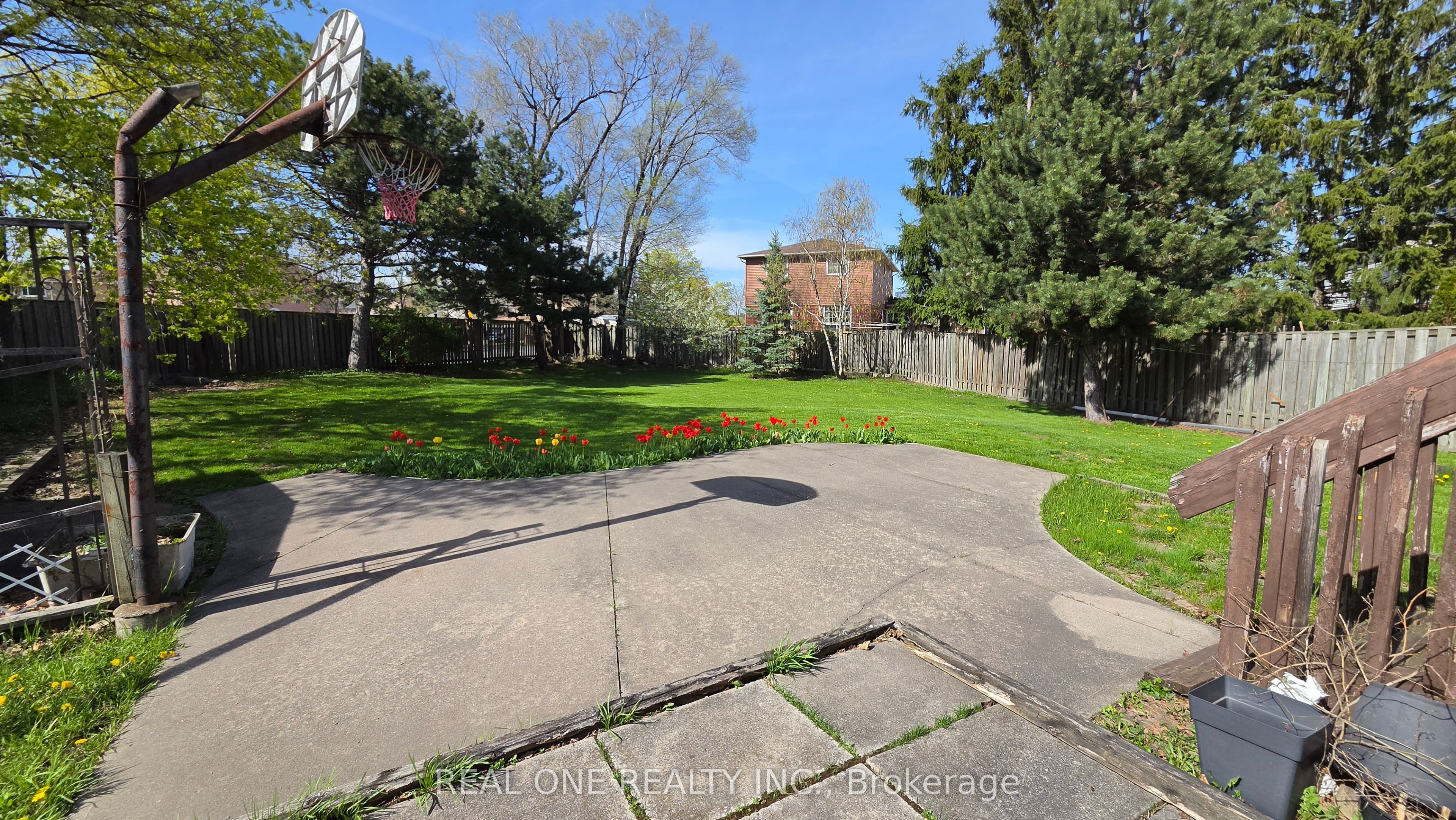 Additional image 2 of 4157 Sandover Court, Mississauga, ON, L5C 3K8