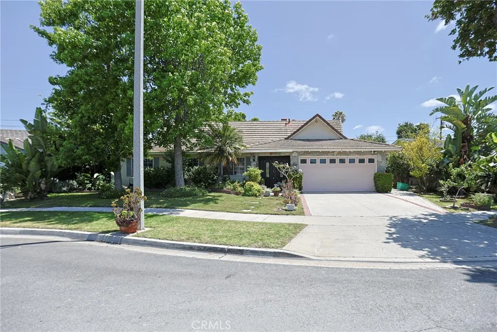 Additional image 3 of 990 S Siet Place, Anaheim, CA 92806