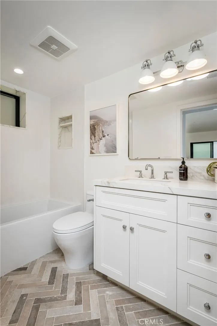 Additional image 107 of 89 Bayview Dr, Manhattan Beach, CA 90266
