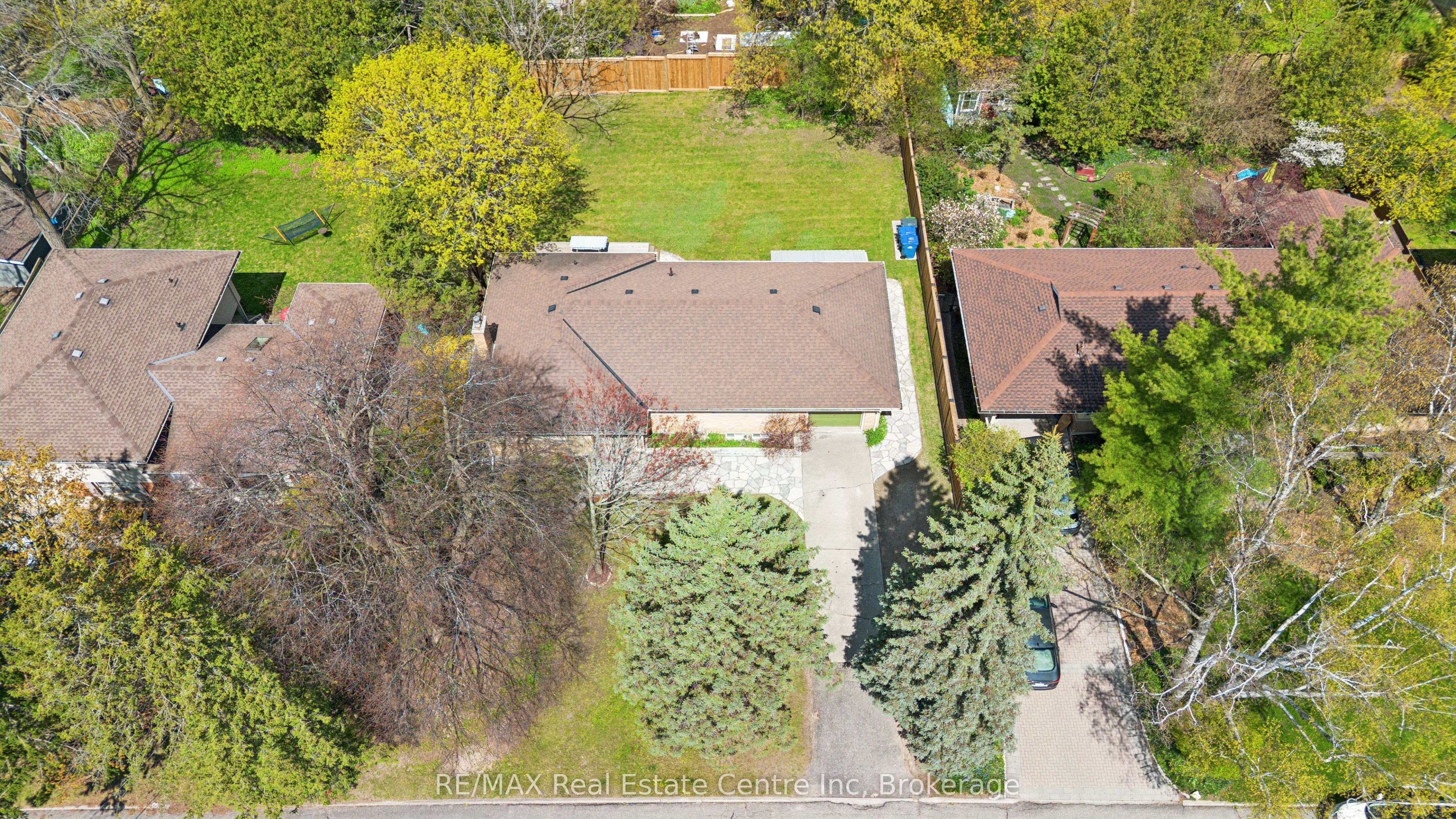 Additional image 6 of 8 Harcourt Drive, Guelph, ON, N1G 1J6