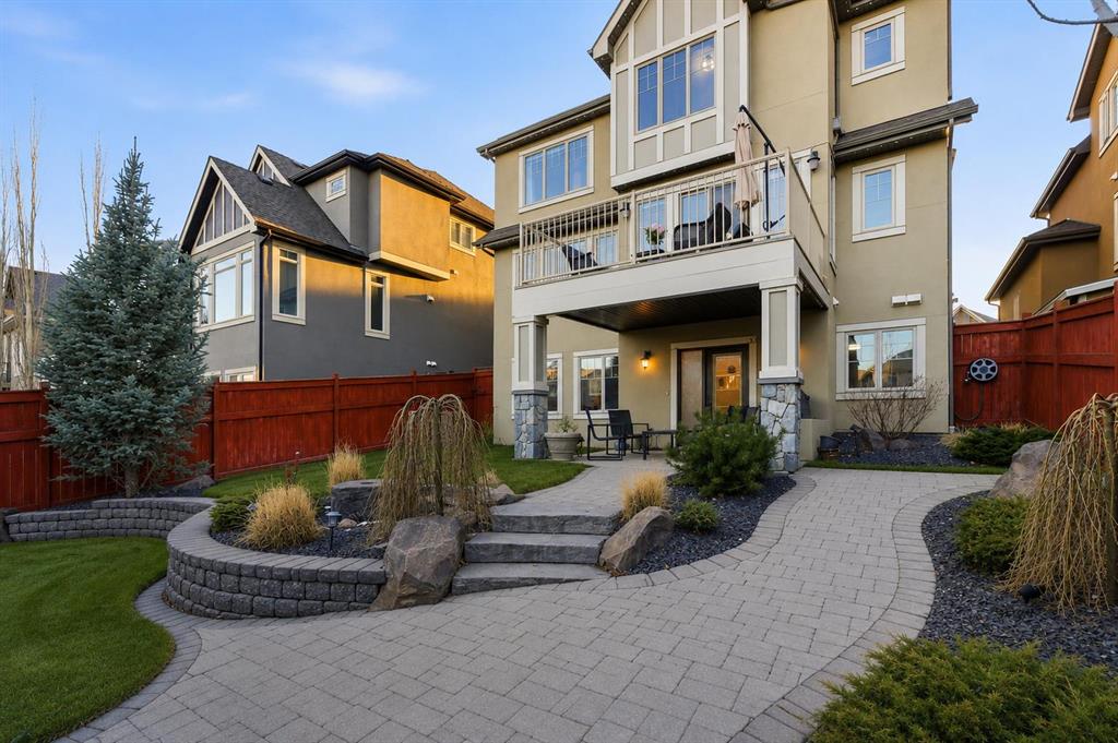 52 Aspen Summit Drive SW, Calgary, AB, T3H 0E8